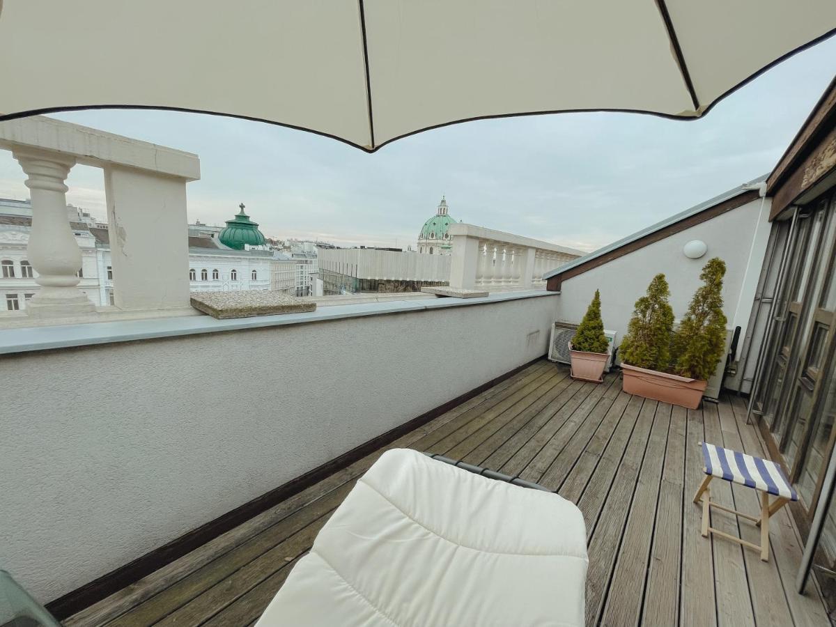 Luxury 150M2 Suite In Most Desirable Area Of Historic Central Bécs Kültér fotó