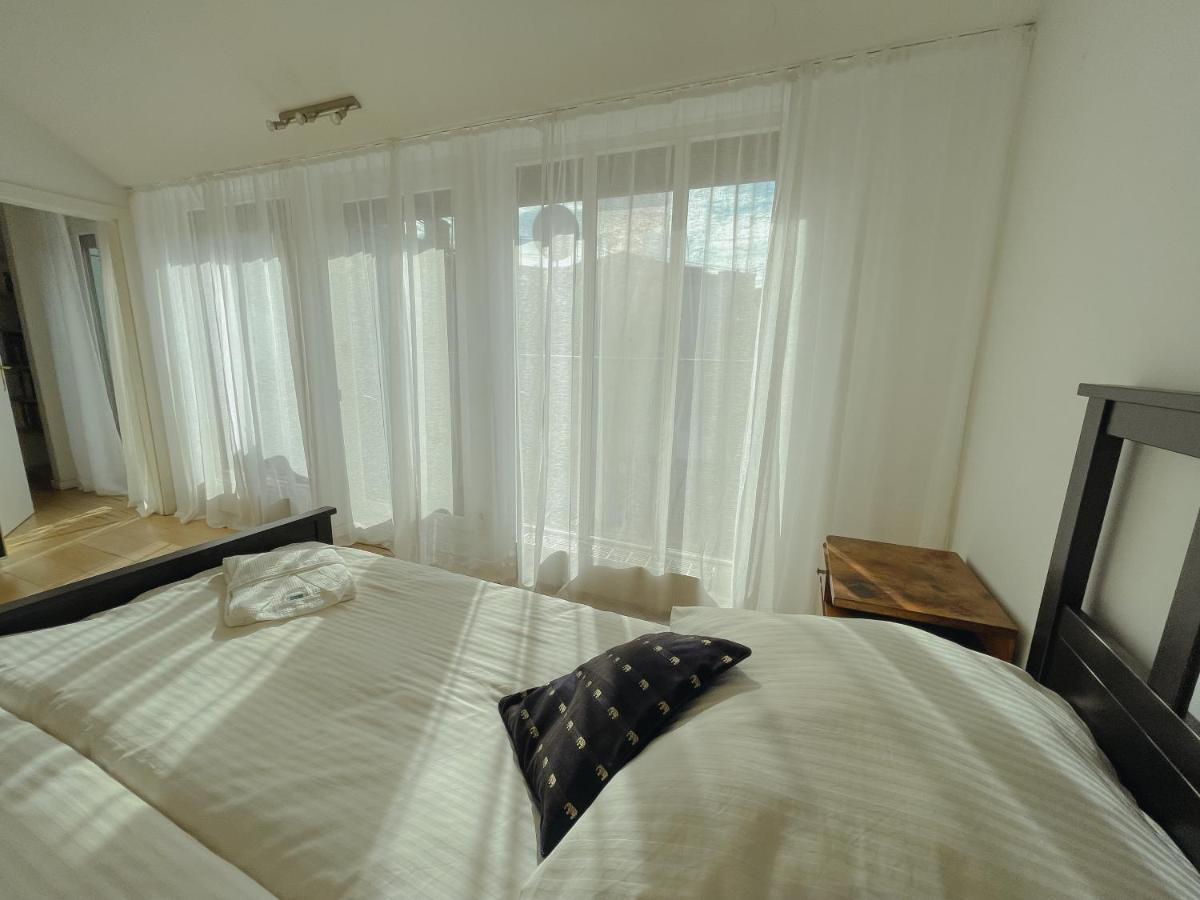 Luxury 150M2 Suite In Most Desirable Area Of Historic Central Bécs Kültér fotó