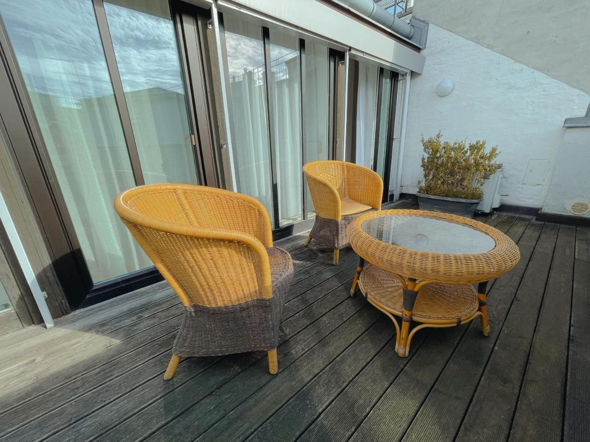 Luxury 150M2 Suite In Most Desirable Area Of Historic Central Bécs Kültér fotó